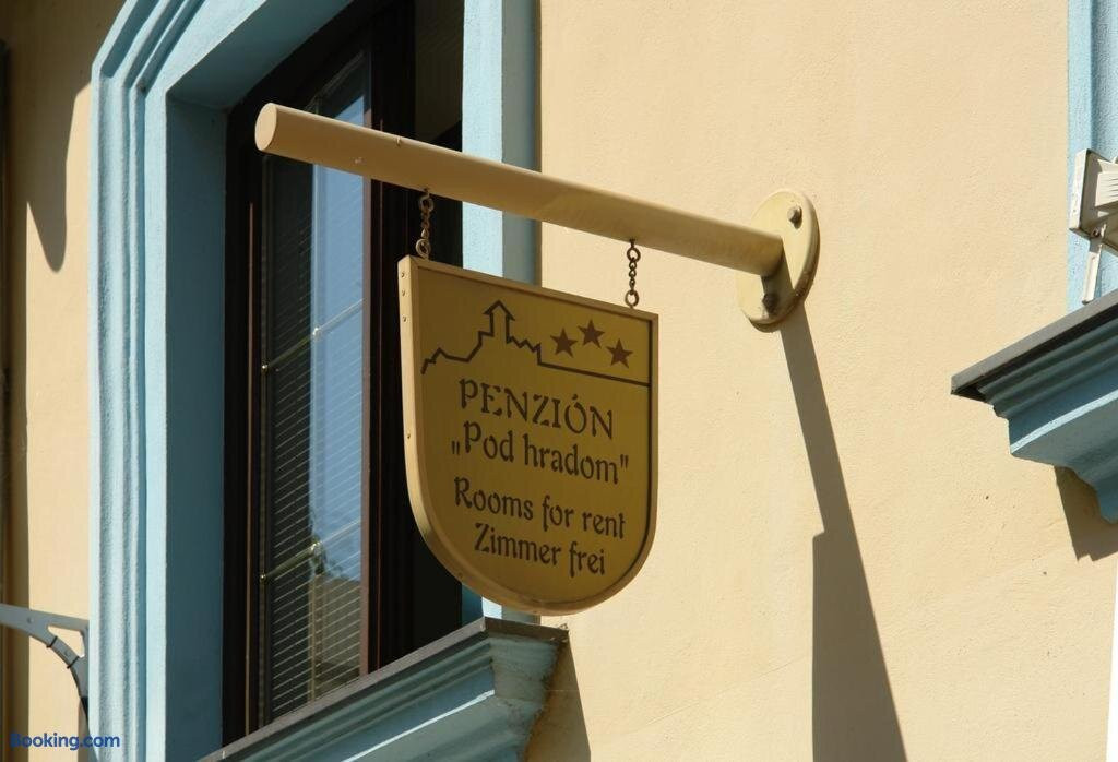 Velka Causa酒店住宿-Penzion Pod Hradom