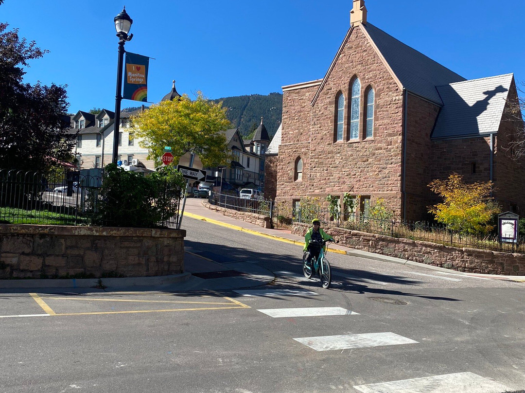Manitou Springs Visitors Bureau-Manitou Springs必去景点