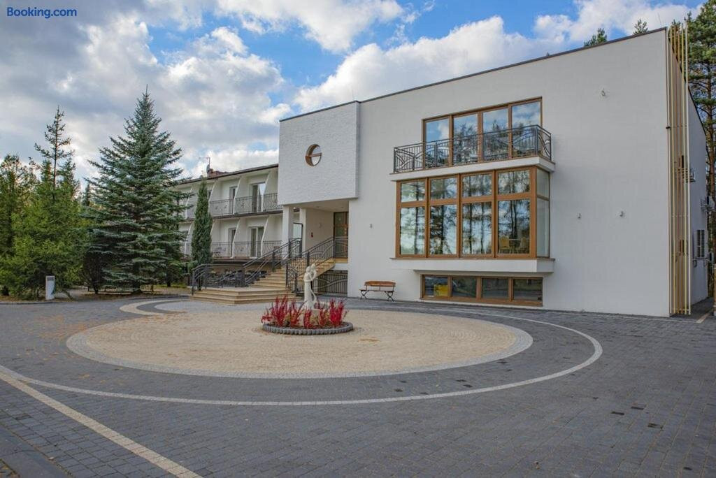 Gościniec Sosina, Hotel & Restauracja