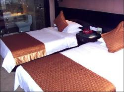 塞纳河畔开源大酒店