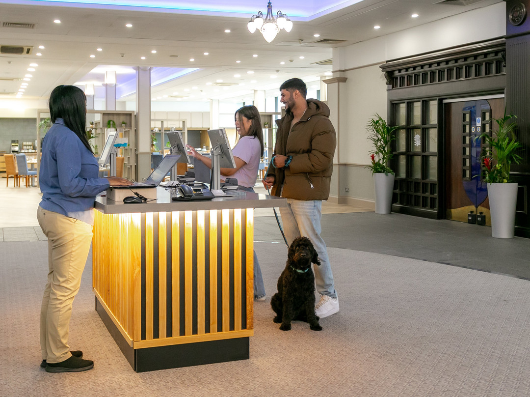 Cedar Court Hotel Bradford主图