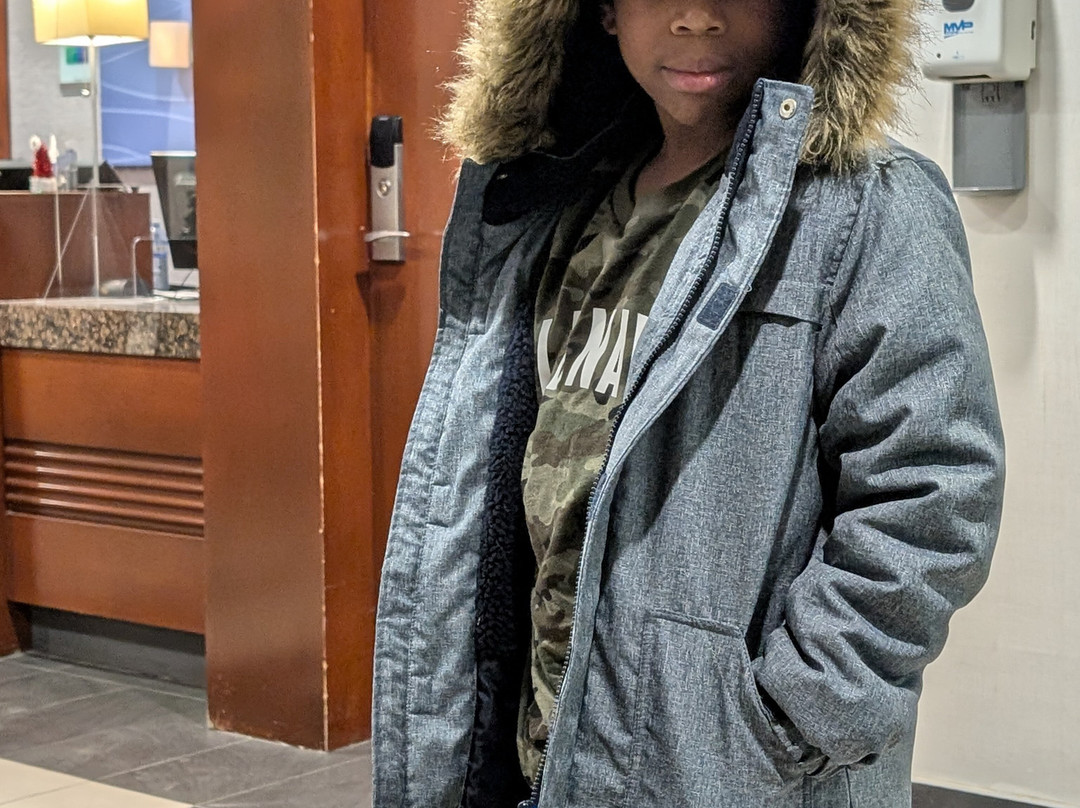 Holiday Inn Express & Suites Brampton By IHG主图