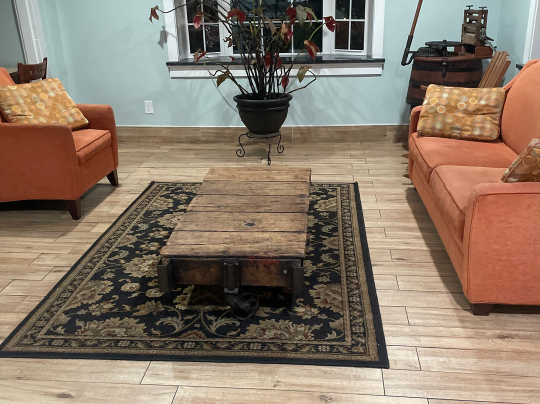 Super 8 by Wyndham Sturbridge主图