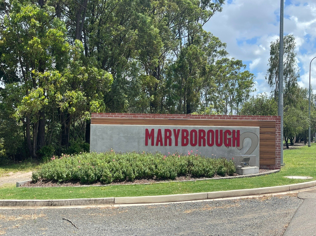 蓝色阴影舒适酒店主图