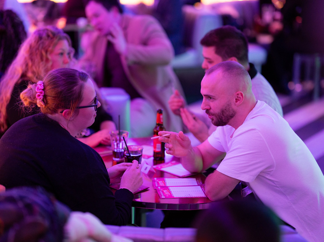 Dateinadash Speed Dating Events景点图片