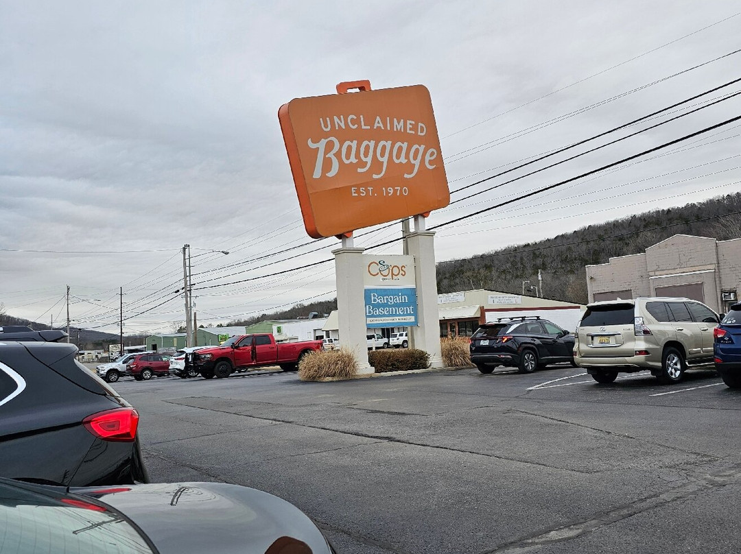 Unclaimed Baggage-Scottsboro必去景点