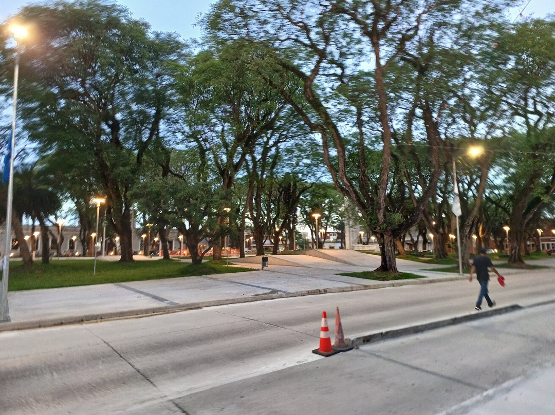 Plaza 19 de Abril-Treinta Y Tres必去景点