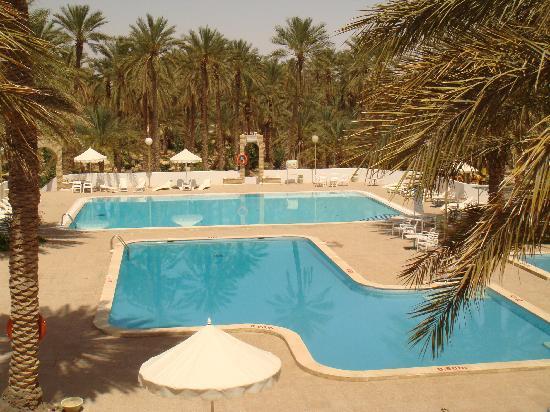Yadis Tozeur Oasis-泳池