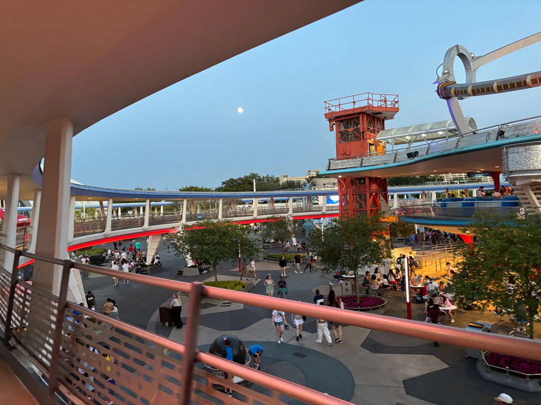 Tomorrowland Transit Authority PeopleMover-奥兰多必去景点