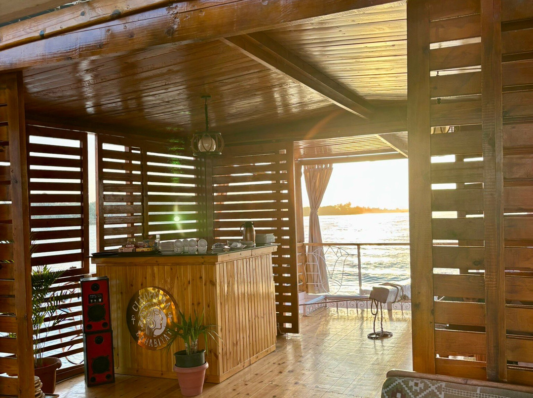 Royal Cleopatra Dahabiya Nile cruise-Esna必去景点