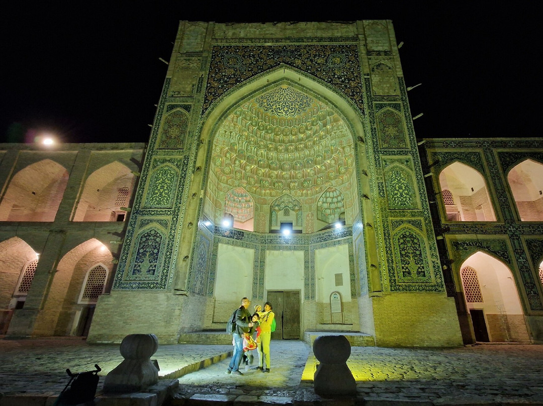 Abdulaziz-Khan Madrasah-布哈拉必去景点