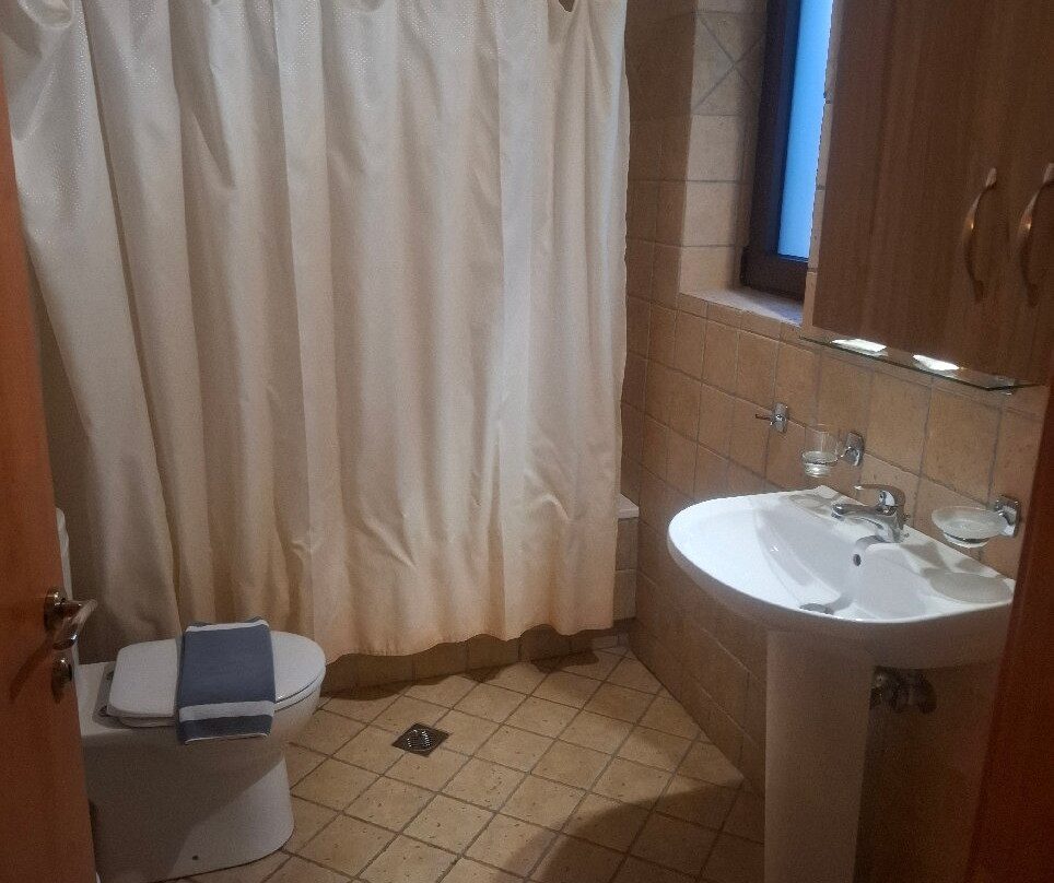 Omalia Village主图