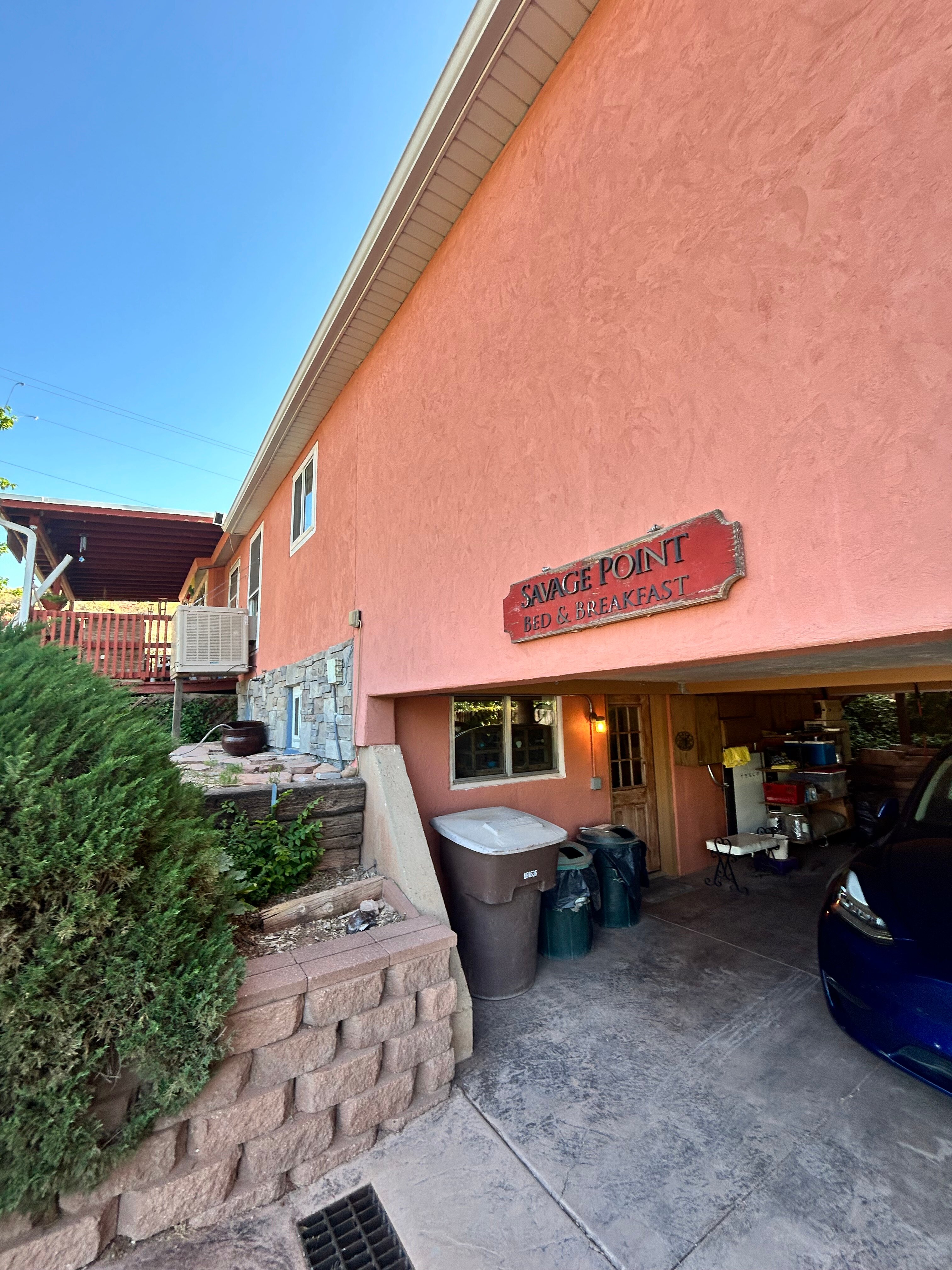 Savage Point Bed & Breakfast-官方