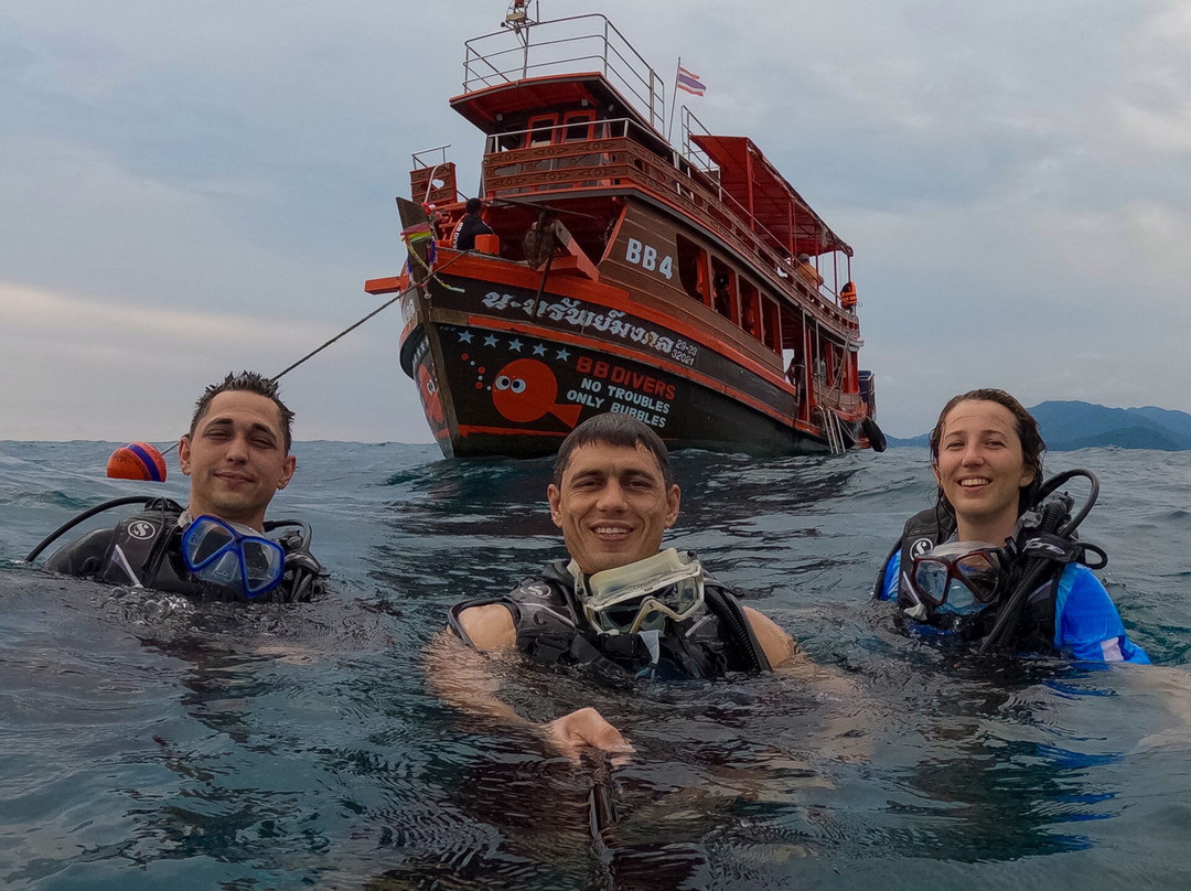 Pattaya Divers-芭堤雅必去景点