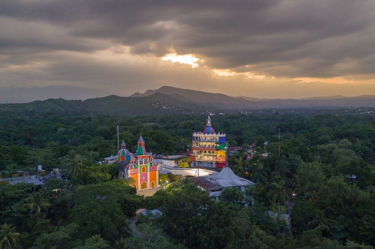 Castillo De La Salud-Axtla de Terrazas必去景点