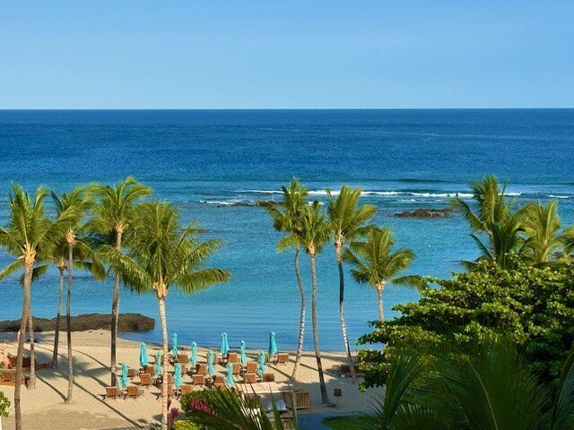 毛娜拉尼湾酒店主图