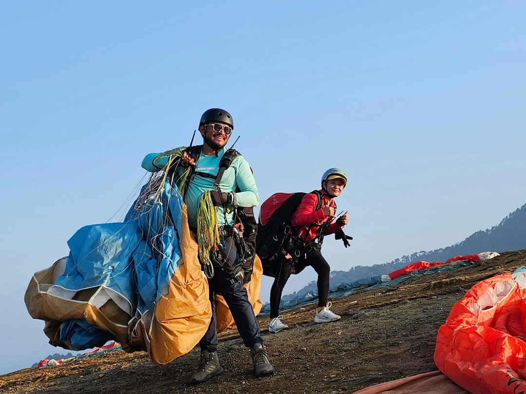 Skylark School of Paragliding-Bir必去景点