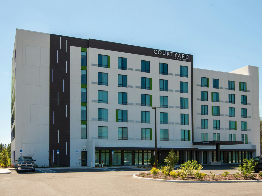 Courtyard by Marriott Lake City