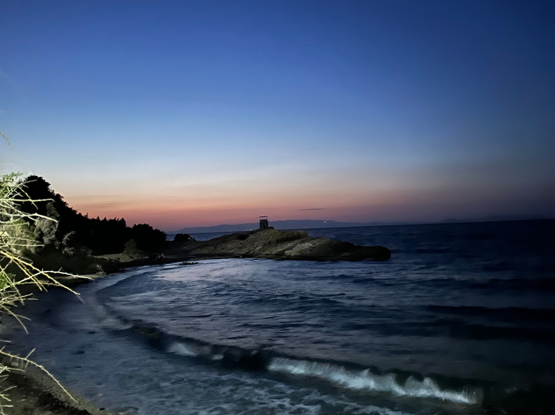 Dolungaz Koyu-Karaburun必去景点