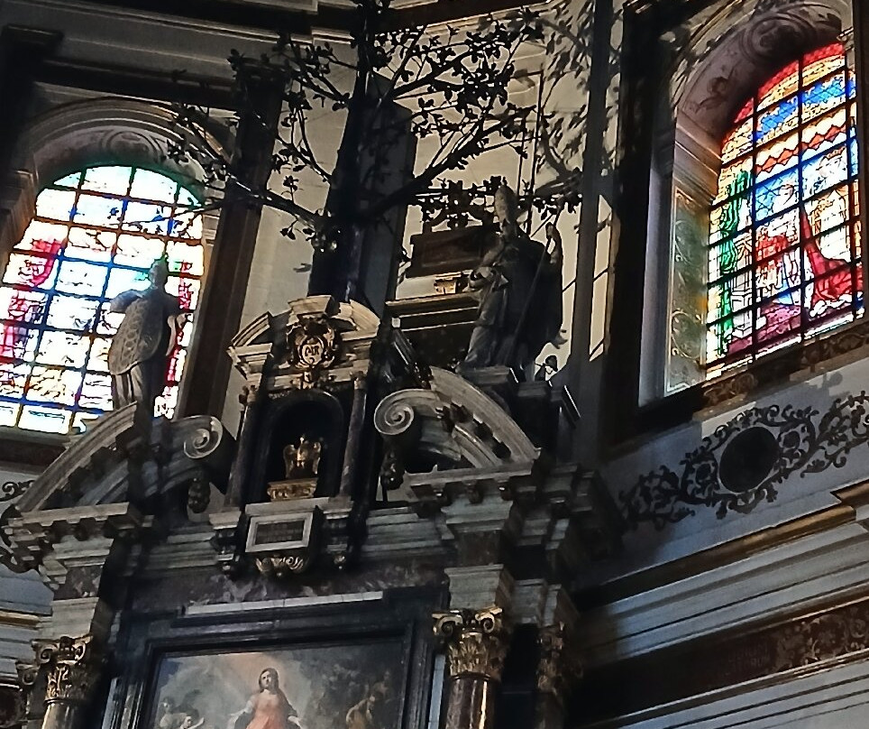 Basilica of Our Lady of Scherpenheuvel-Scherpenheuvel必去景点