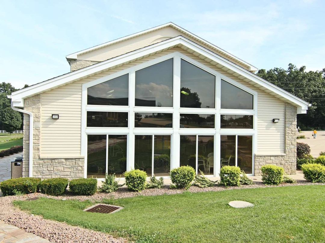 Bonne Terre酒店住宿-Crown Pointe Lodge, BW Signature Collection