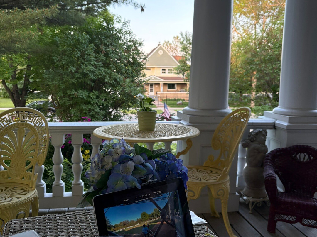 The Gilbert Mansion B & B-大急流城必去景点