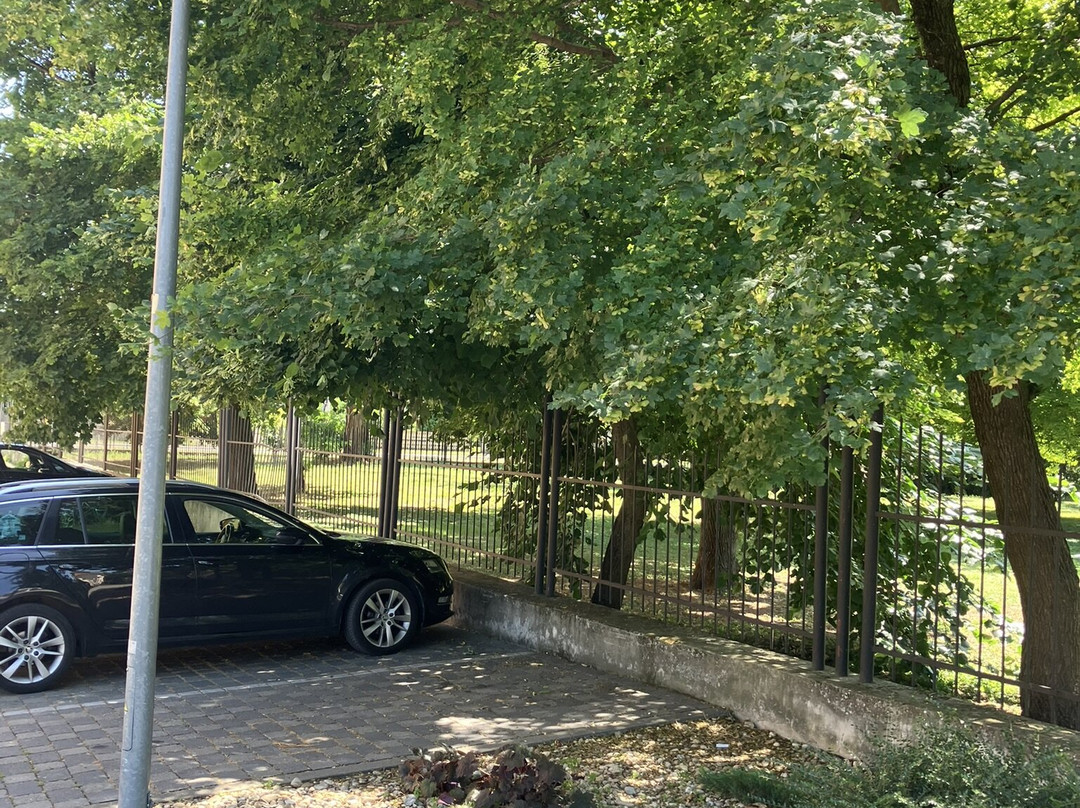 Park Mojmirovce-Mojmirovce必去景点