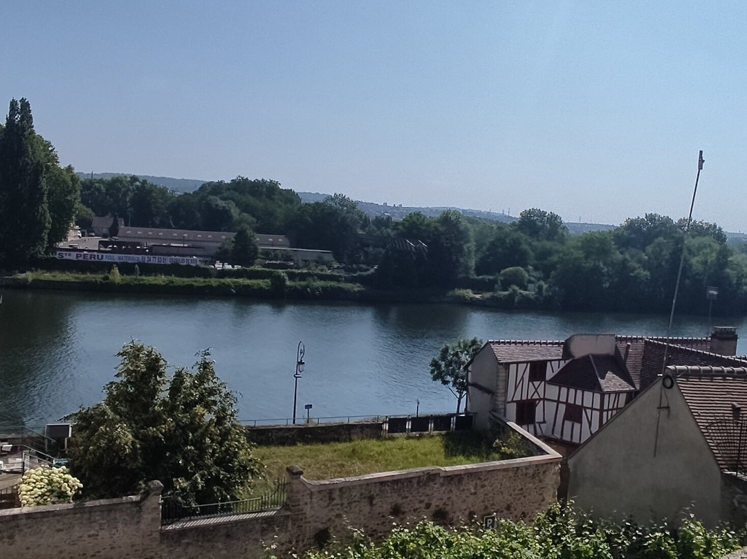 Collegiale Notre-Dame de Mantes-la-Jolie-芒特拉若利必去景点