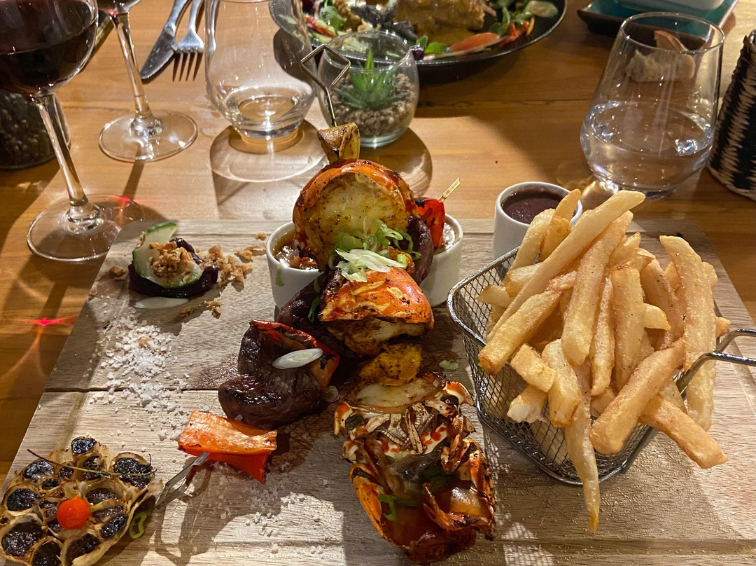 橡胶树酒店主图