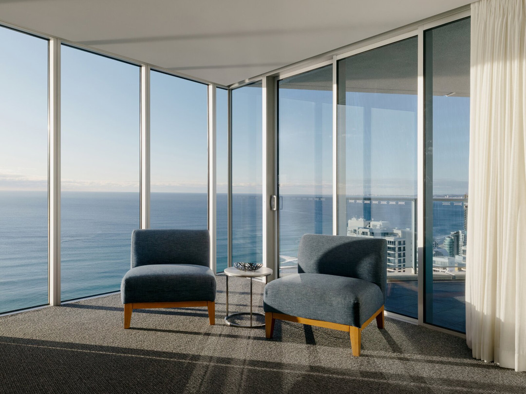 希尔顿冲浪者天堂公寓酒店主图