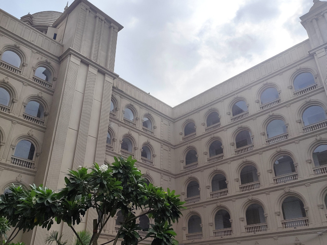 Classic Sapphire Ananta Bundi主图