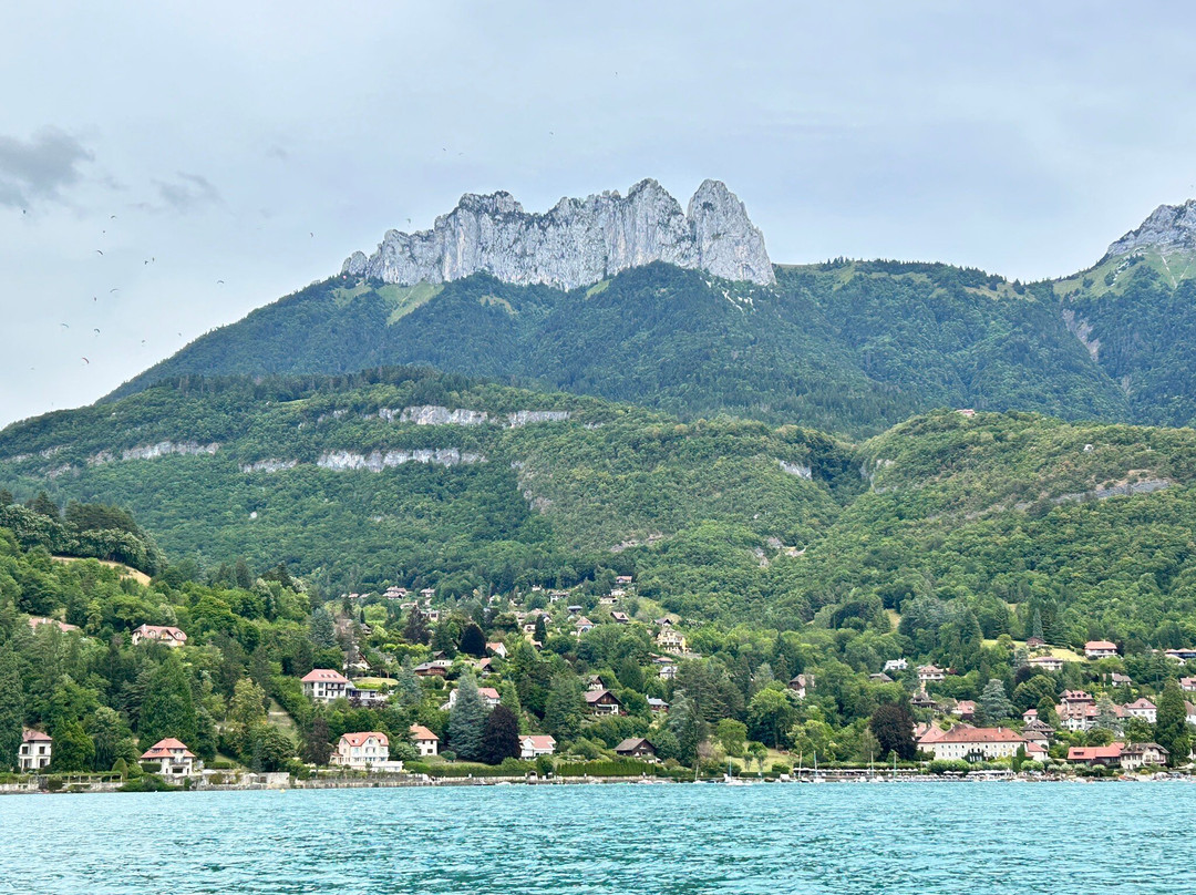 Le Bounty-圣贝尔纳必去景点