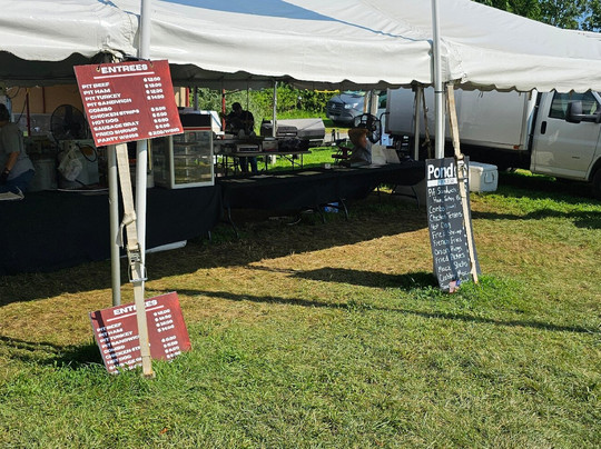 Pond View Farm-White Hall必去景点