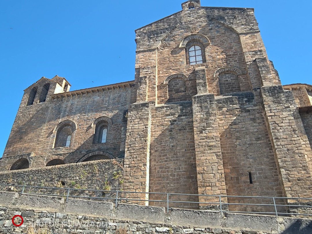Monasterio de San Pedro de Siresa-Siresa必去景点