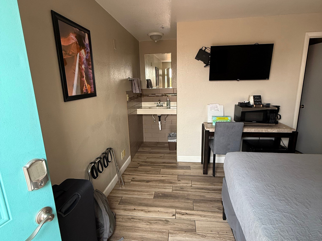 红岩汽车旅馆主图