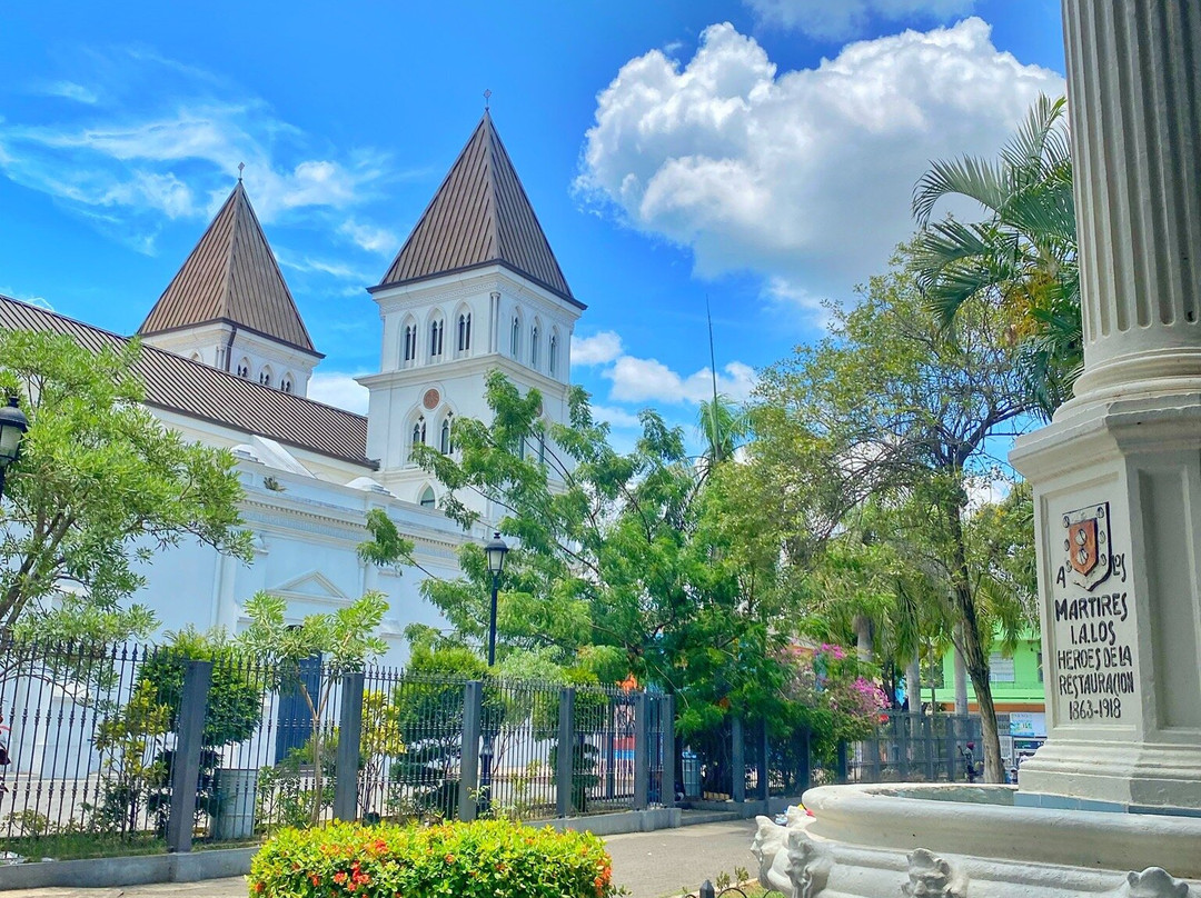 Catedral de Santiago Apostol-圣地亚哥必去景点