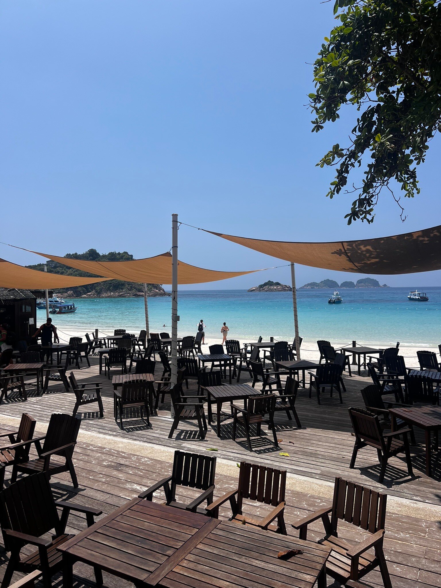 拉谷娜热浪岛度假村-官方