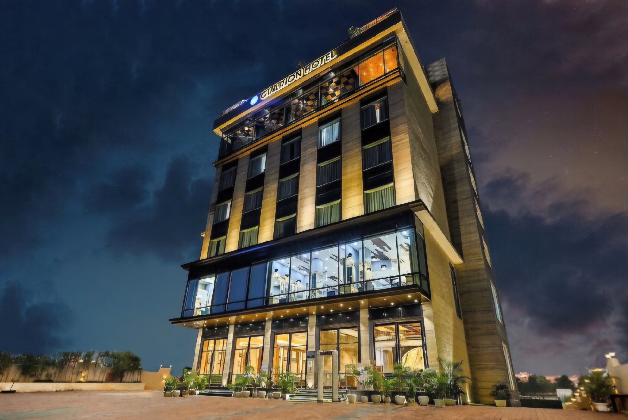 Clarion Hotel Dehradun-浴室