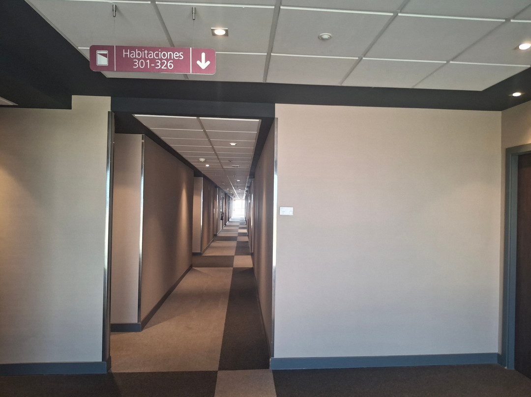 塞尔科蒂尔广场博览会酒店主图