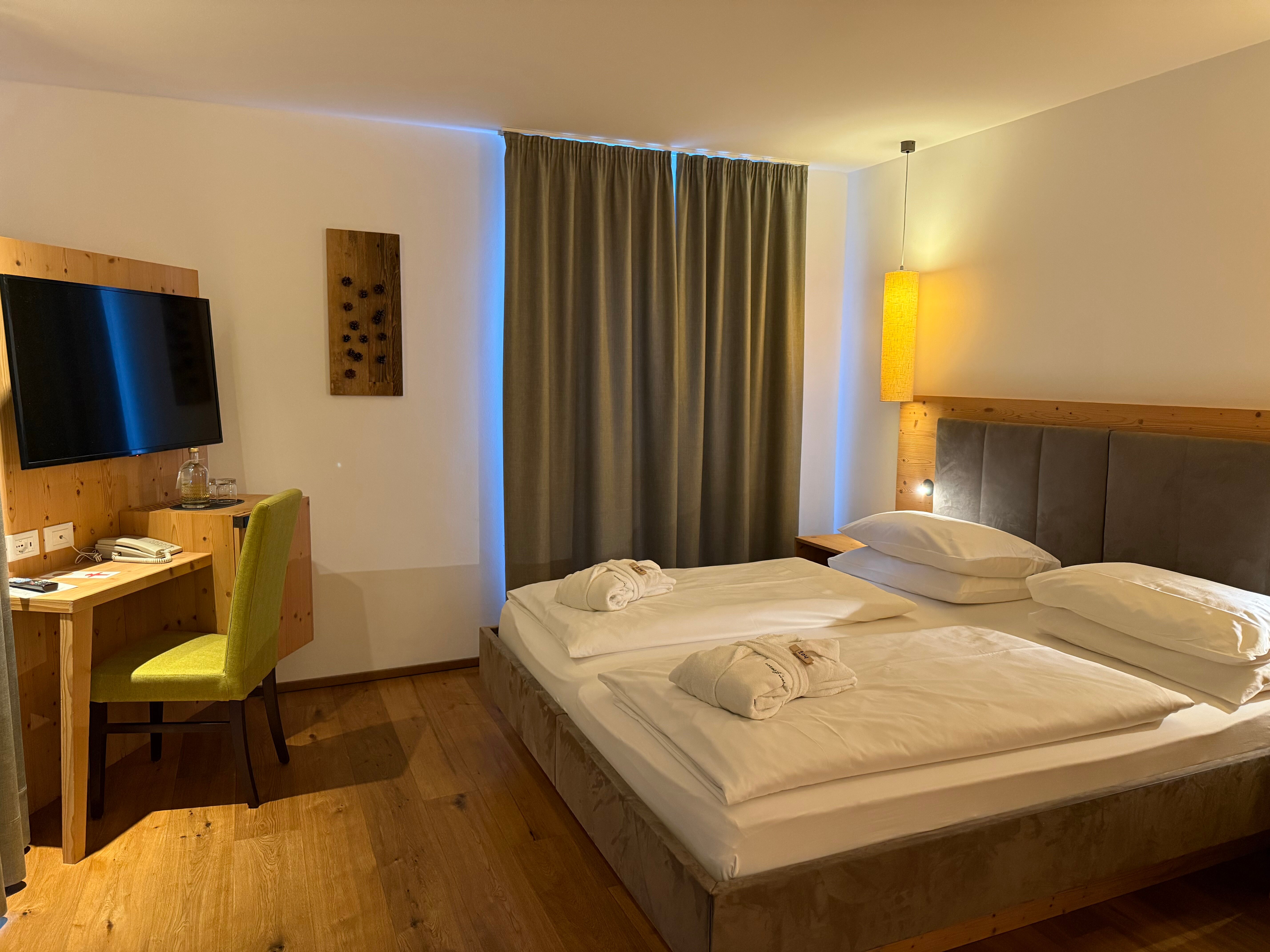 Waldrast - Forestside Living-客卧