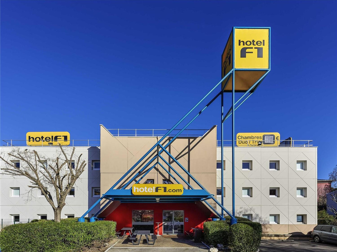 hotelF1 Chartres
