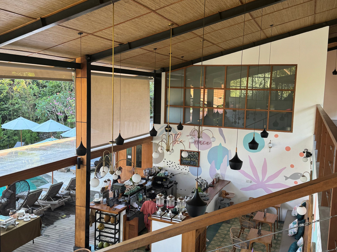 Deep Roots Dive & Yoga Resort主图