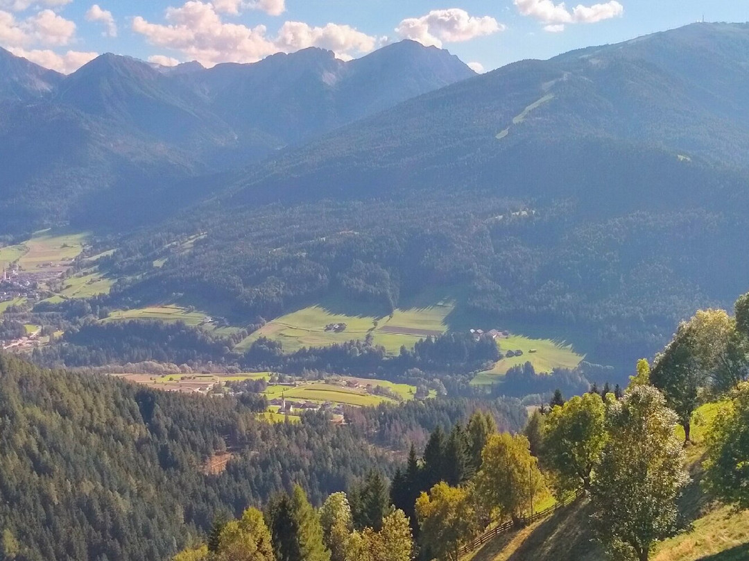 Piramidi di terra-Perca必去景点