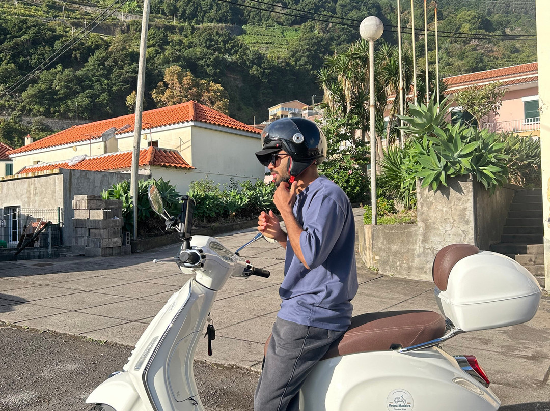 Vespa Madeira Scooter Rent-沙尔必去景点