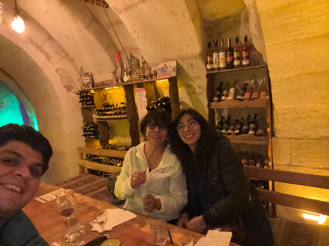 Salkim Sarap Evi (Wine tasting Tour)-阿瓦诺斯必去景点