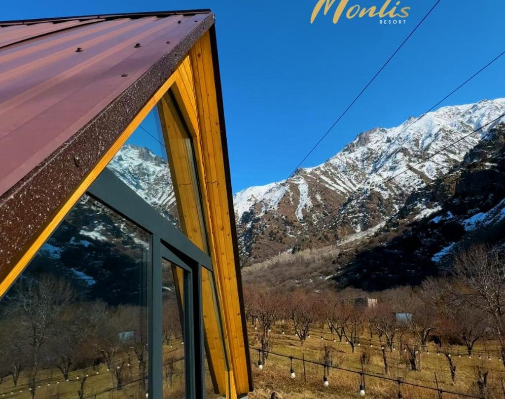 Montis Resort