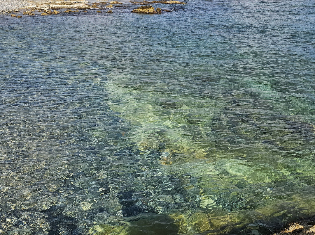 Stena beach-马塔拉必去景点
