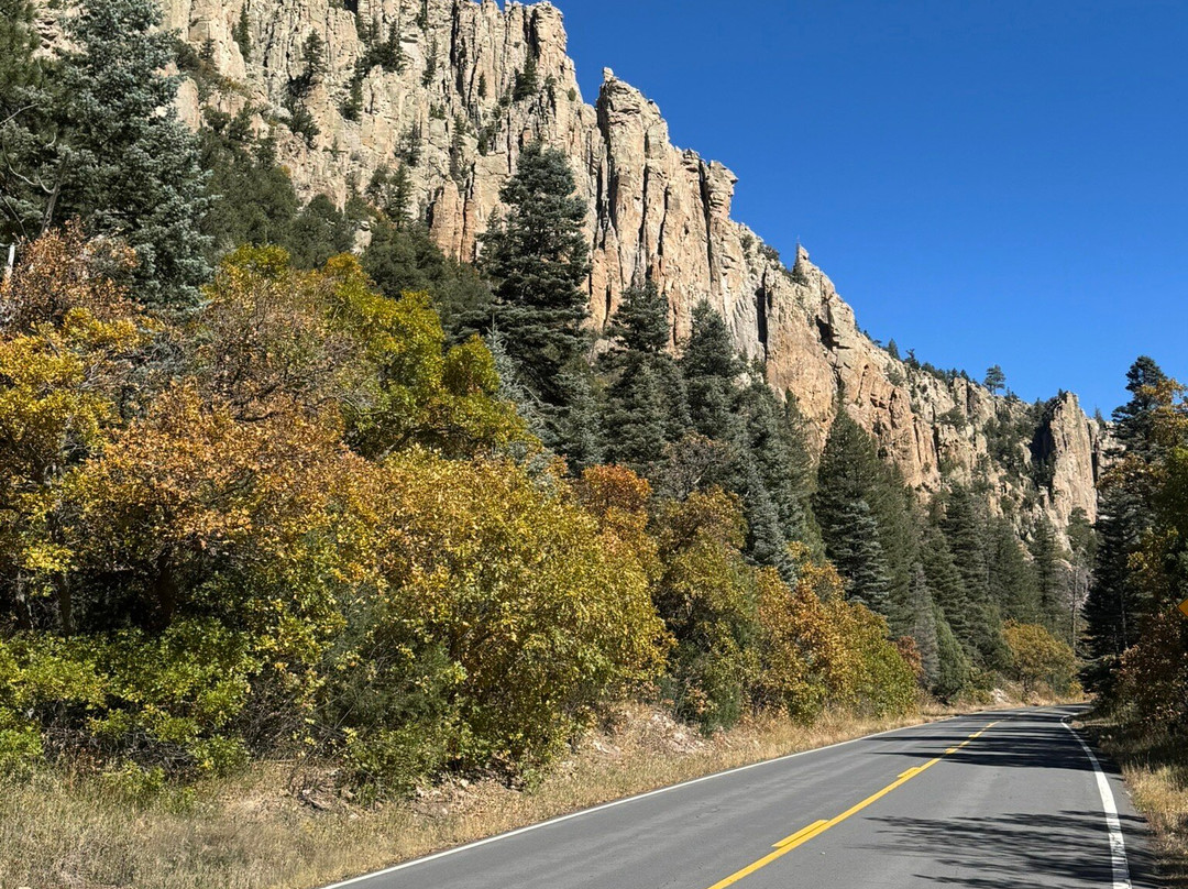 Enchanted Circle Drive-道师城必去景点