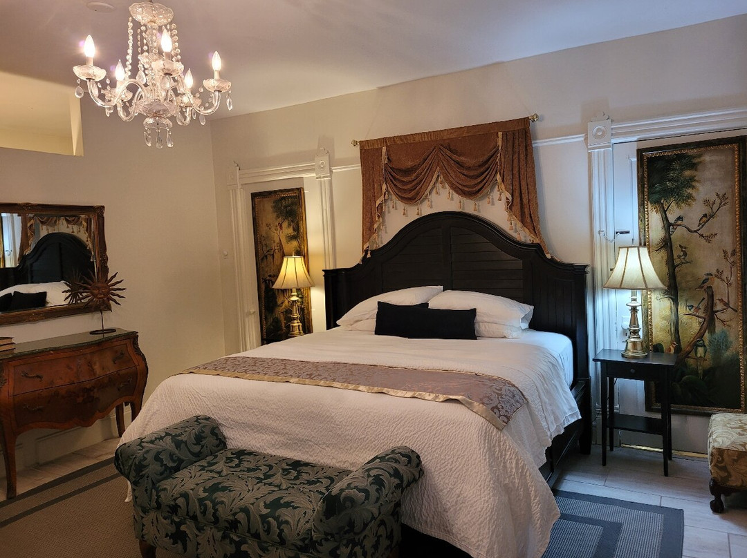 Amethyst Garden Inn主图