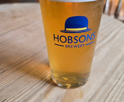 大桥美景旅馆主图